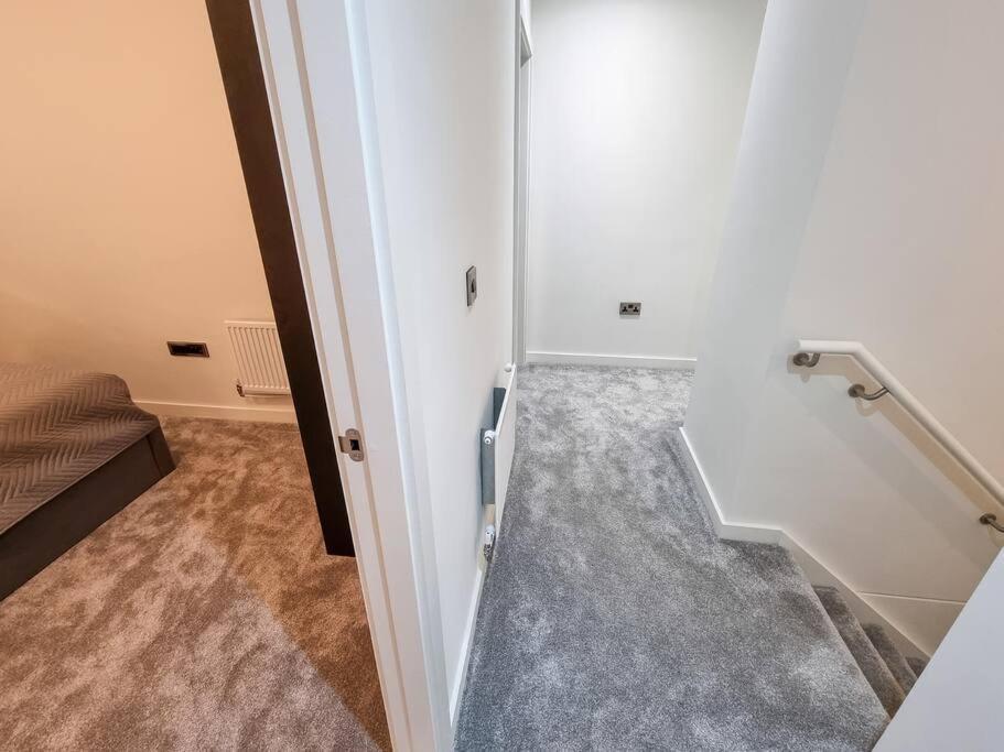 Luxury Centre Townhouse With Parking Casa de Férias Manchester